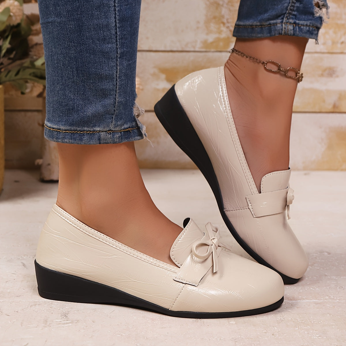 Last Day Sale 60% - Women's orthopedic loafers, comfortable leather material