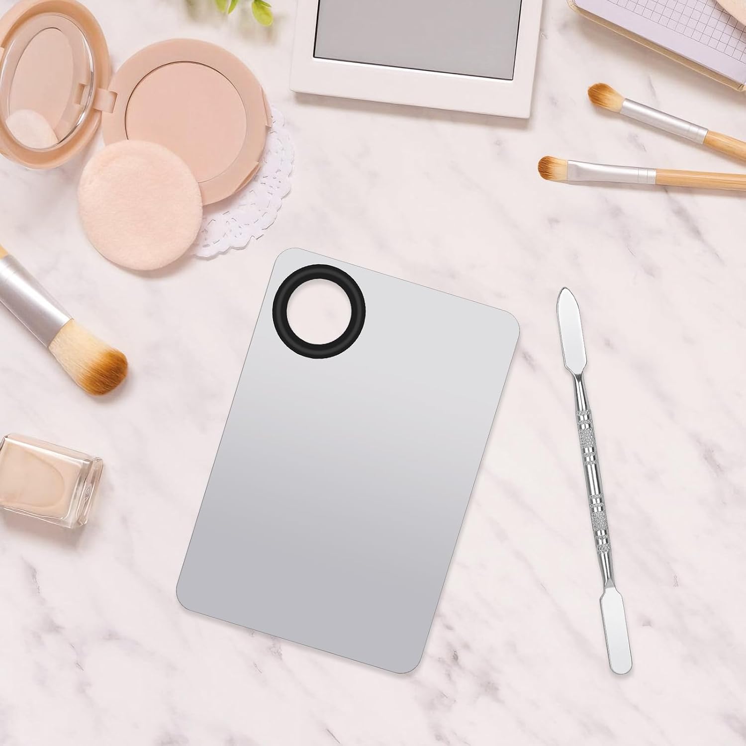 Stainless Steel Cosmetic Makeup Palette,Foundation Spatula,Makeup Mixing Foundation Nail Mixing Palette,Professional Cosmetic Mixing Makeup Palettes Spatula Makeup Artist Tool（1 Pcs）