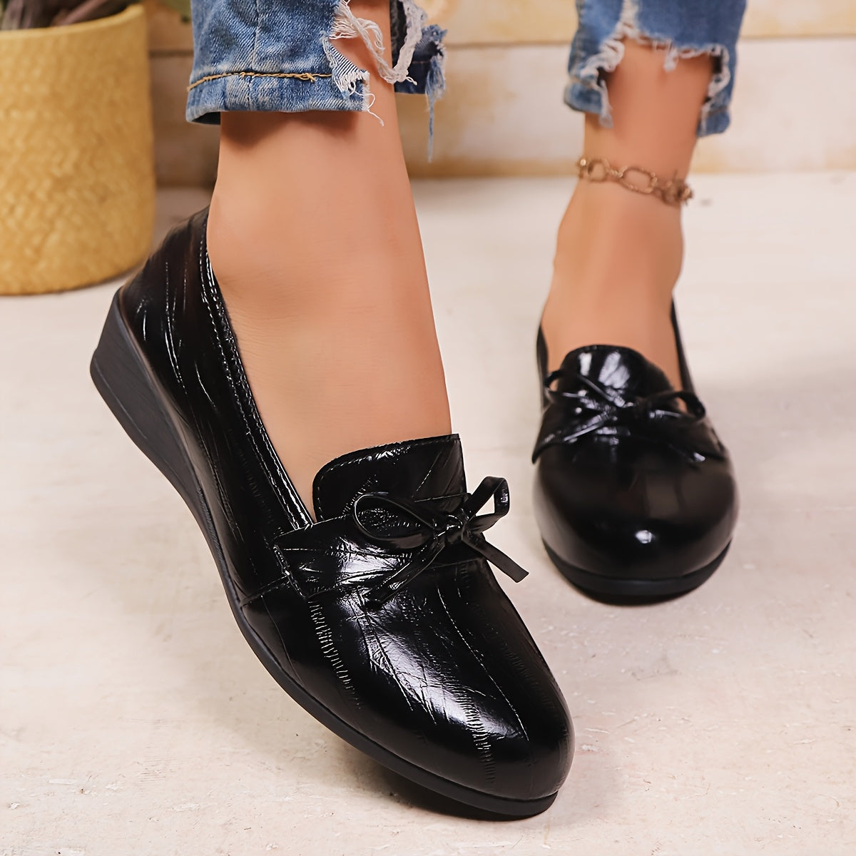 Last Day Sale 60% - Women's orthopedic loafers, comfortable leather material